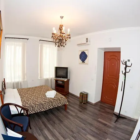 Апарт-отель Basseynaya 3*