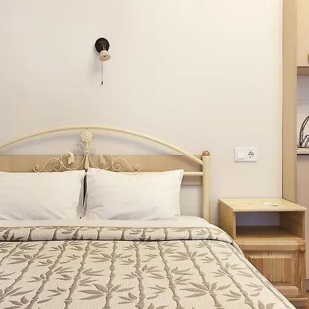 Aparthotel Basseynaya 3*
